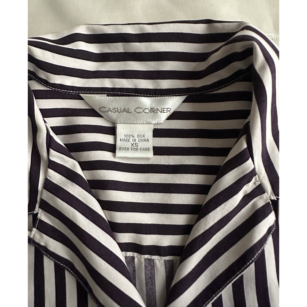 Vintage 100% Silk Casual Corner Womens Top Size XS Black White Stripe Button-Up - Picture 14 of 15